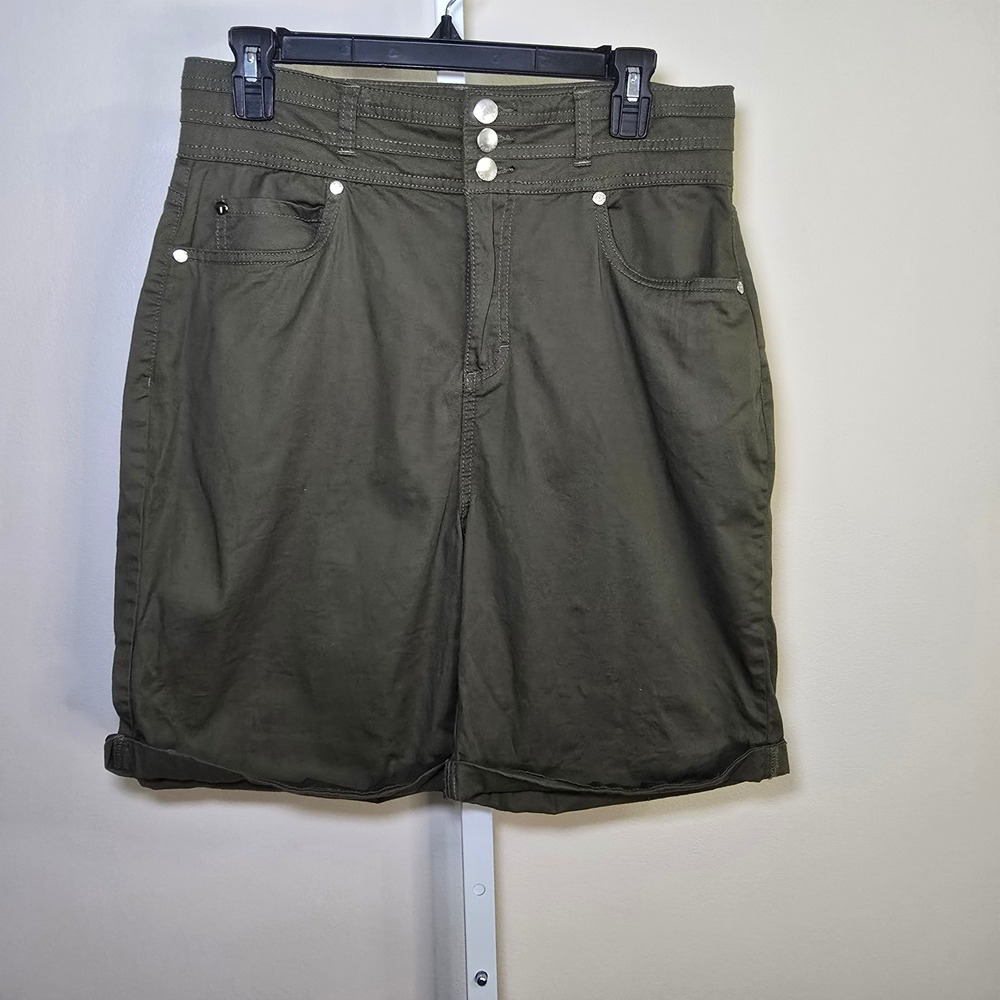 Tahari Olive Green Twill High Waist‎ Bermuda Shorts Women's Size 8/29.